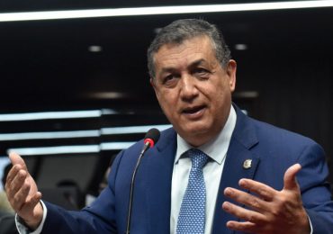 Gustavo Sánchez dice Macarrulla debe renunciar