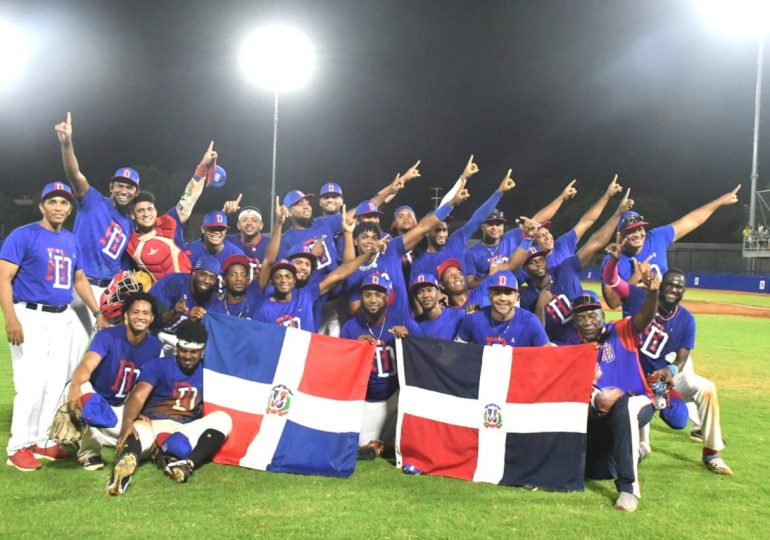 Equipo de béisbol dominicano gana oro en Juegos Bolivarianos