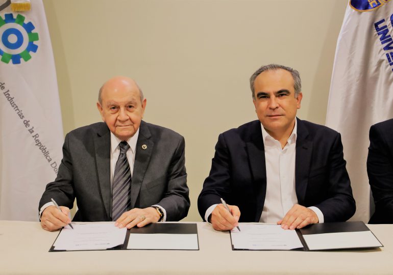 AIRD y Unapec firman convenio para facilitar formación de capital humano