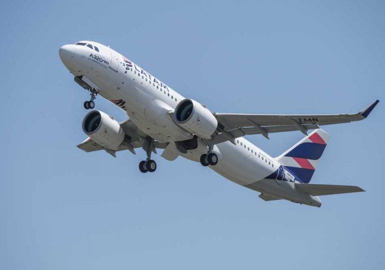 Aerolínea LATAM pasa pedido a Airbus por 17 aviones A321