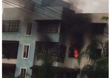 VIDEO|Se registra incendio en apartamento del Residencial Labrador de San Isidro