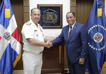 Contraloría pone a funcionar primera Unidad de Auditoría Interna en la Armada Dominicana