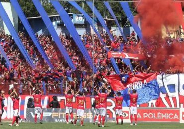 Suspenden jornada de fútbol salvadoreño salpicada por investigación de Fiscalía