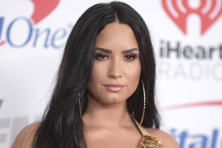 Demi Lovato sufre "pequeño" accidente