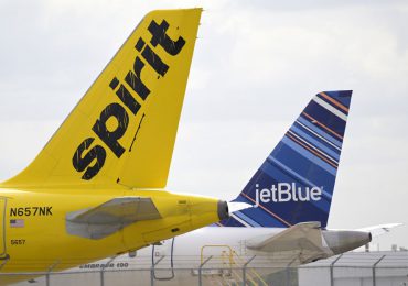 Aerolínea JetBlue alcanza acuerdo para comprar Spirit por USD 3.800 millones
