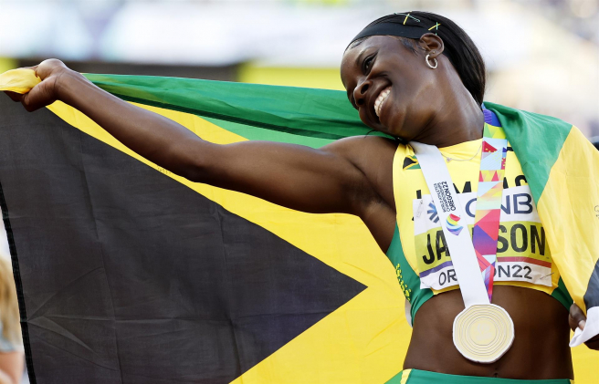 Jamaicana Jackson gana los 200m de Eugene con segundo mejor tiempo de la historia
