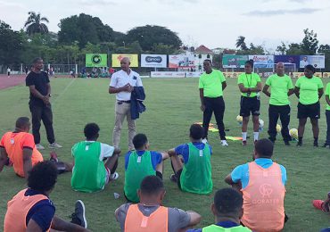 Fedofútbol realiza "Curso de Arbitraje" en La Vega como parte del proceso de captación de nuevos jueces