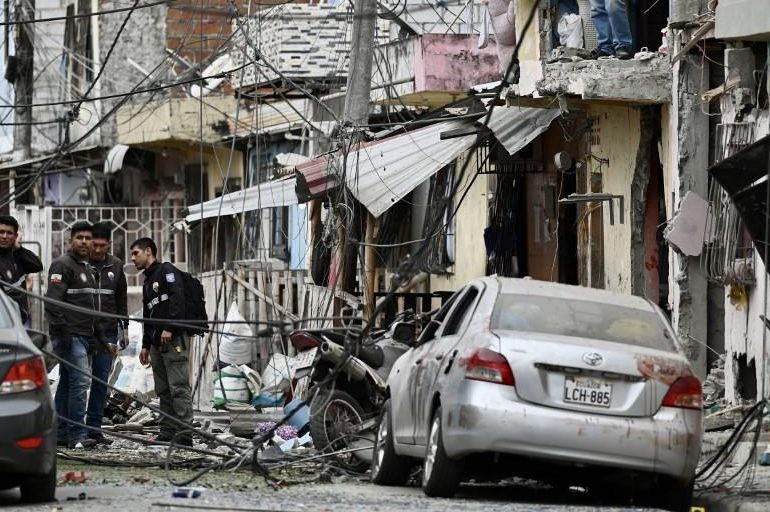 Lasso declara estado de excepción tras explosión que mató a cinco personas en Ecuador
