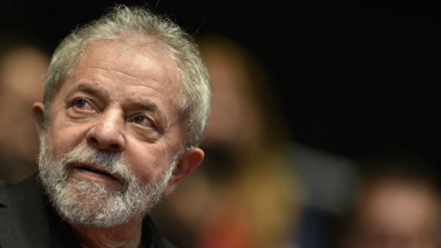 Lula admite corrupción en Petrobras y promete estabilidad en la economía si gana elección