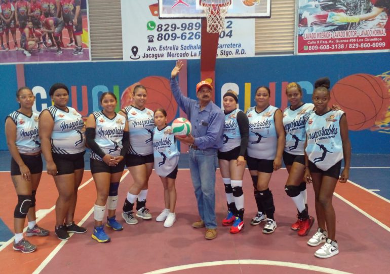 Alcaldía de Santiago inaugura VI Torneo de voleibol pre superior femenino