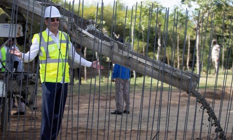 República Dominicana avanza en construcción de muro en frontera con Haití