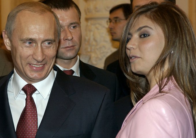 EEUU sanciona a "novia" de Putin y oligarcas rusos por "complicidad" en la guerra de Ucrania