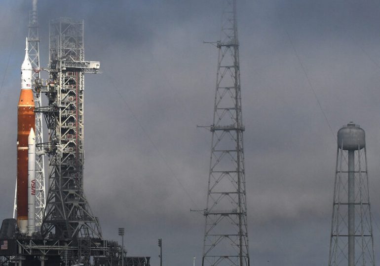 La NASA cancela lanzamiento de megacohete no tripulado a la Luna