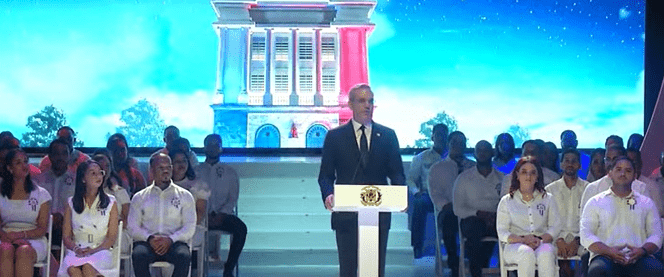 Presidente Luis Abinader admite que “hay problemas puntuales” en la economía dominicana