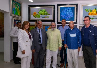 Galería La Llave del Arte con exposición de obras clásicas y contemporáneas de arte dominicano