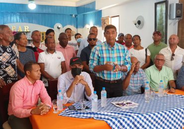 Dirigentes del PLD anuncian respaldo a aspiraciones de Abel Martínez en Barahona