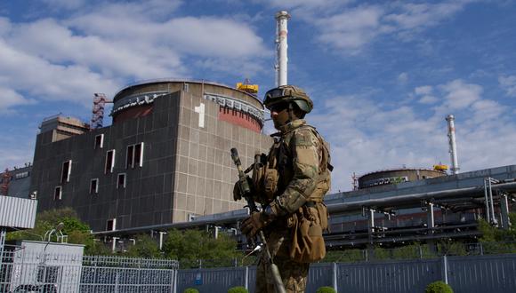 Ucrania advierte "riesgos de desastre" en central nuclear tomada por Rusia
