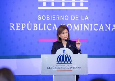 Raquel Peña destaca clima favorable de inversión del país ante el Cuerpo Diplomático