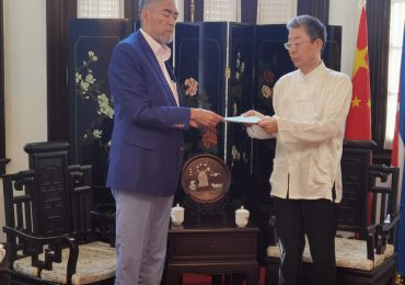 MIU ratifica principio de una sola China ante embajadas de Cuba y RD