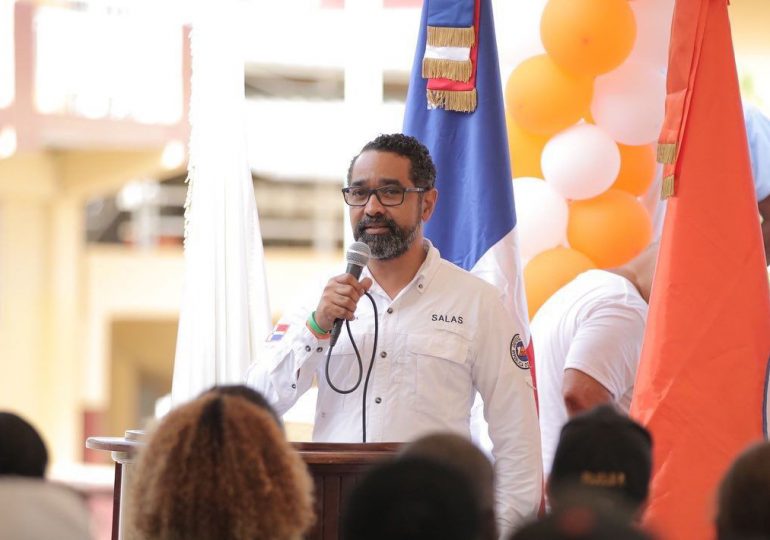 Juan Salas: “Debemos servir a la nación por encima de cualquier apetencia personal”