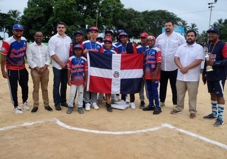 Fundación Refidomsa patrocina Copa Infantil de Béisbol 2022