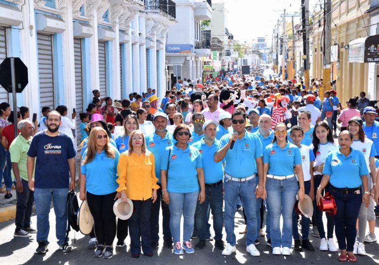 Alcalde Kelvin Cruz deja inauguradas Olimpíadas Infantiles Municipales