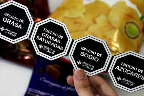 Entra en vigor en Argentina ley para etiquetar alimentos ultraprocesados