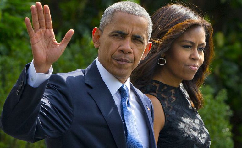 Los Obama vuelven a la Casa Blanca para develar sus retratos oficiales