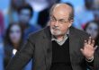 Las ventas de “Los versos satánicos” aumentan en EEUU tras ataque a Rushdie