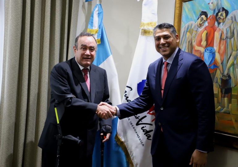 Presidente Giammattei recibirá vuelo de Arajet entre Santo Domingo y Guatemala