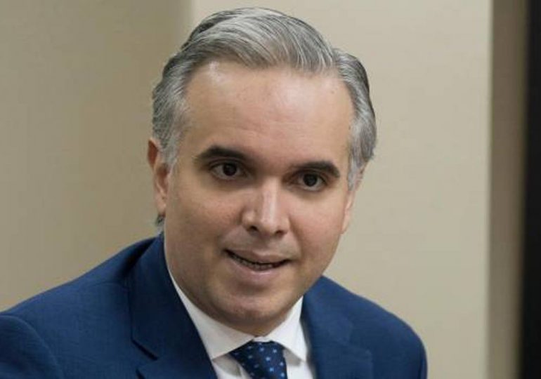 Luis Miguel De Camps: “políticos de oposición deben pedir perdón por barbaridades permitidas en sus gestiones”