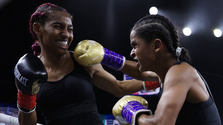 Dominicana Crystal García pierde el primer combate de boxeo femenino disputado en Arabia Saudita