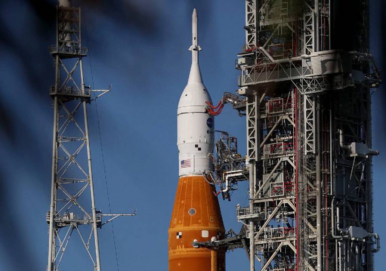 NASA vuelve a aplazar el despegue de su cohete lunar