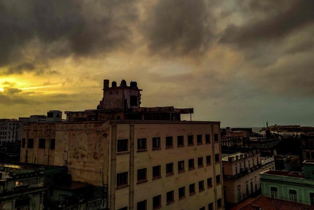 Cuba sufre un apagón generalizado tras paso de huracán Ian