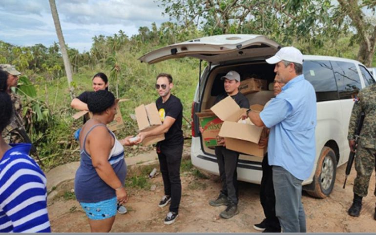 Samaná Bayport y World Central Kitchen se unen para llevar alimentos a familias damnificadas de Samaná