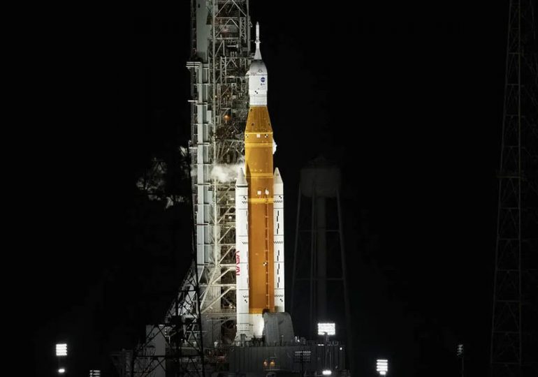 La NASA vuelve a posponer el lanzamiento de su nuevo cohete a la Luna