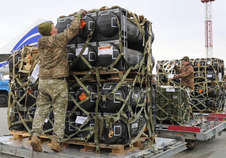 Biden autoriza un nuevo paquete de ayuda militar de 600 millones de dólares para Ucrania