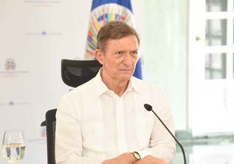 Roberto Álvarez condena atentado contra la vicepresidenta de Argentina Cristina Fernández