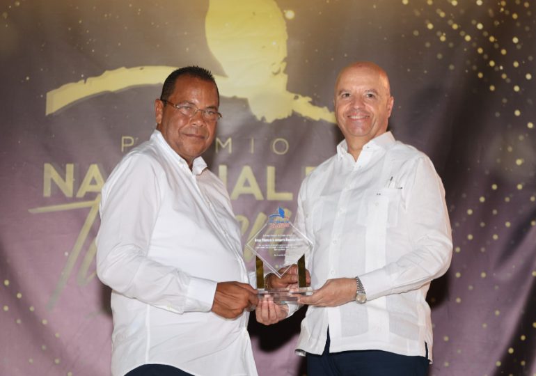 Grupo Piñero gana premio de turismo por programas de sostenibilidad