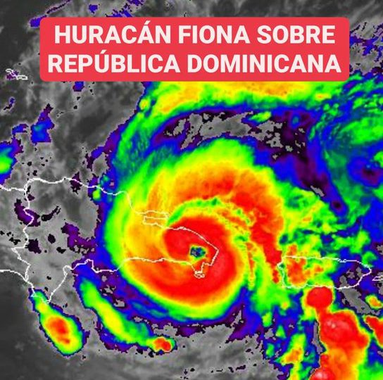 Ojo de huracán Fiona se ubica en Higüey; reportan daños