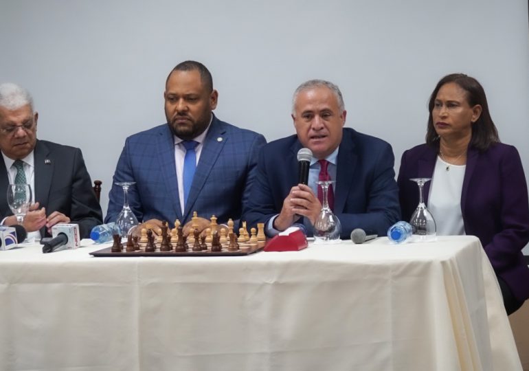 UNPHU realiza rueda de prensa sobre primer clásico de ajedrez con maestros internacionales