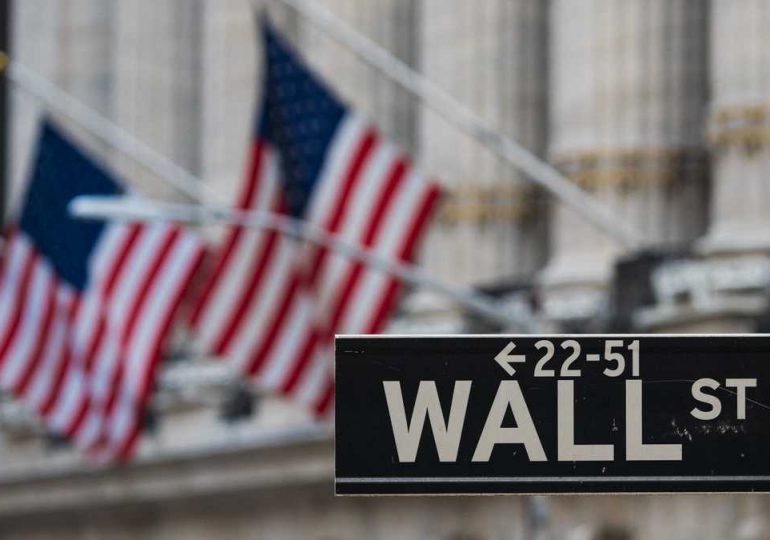 Wall Street termina al alza por compras a buen precio