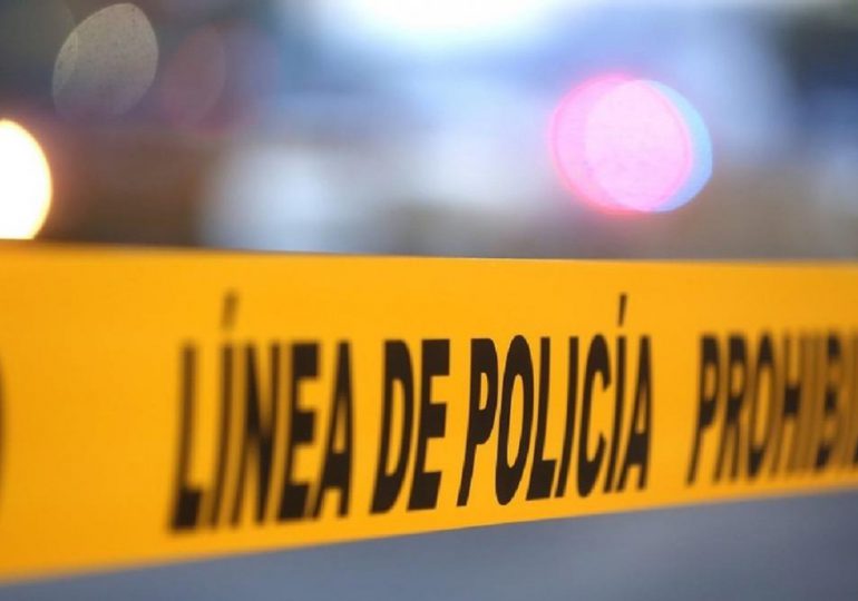 Tiroteo en La Romana deja dos muertos y cinco policías heridos