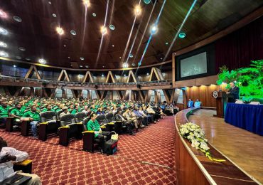 Medio Ambiente participa en graduación 242 nuevos gestores ambientales