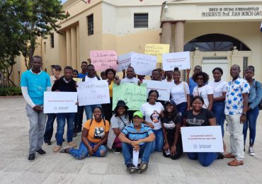 Denuncian Gobierno mantiene en el limbo a dominicanos desnacionalizados
