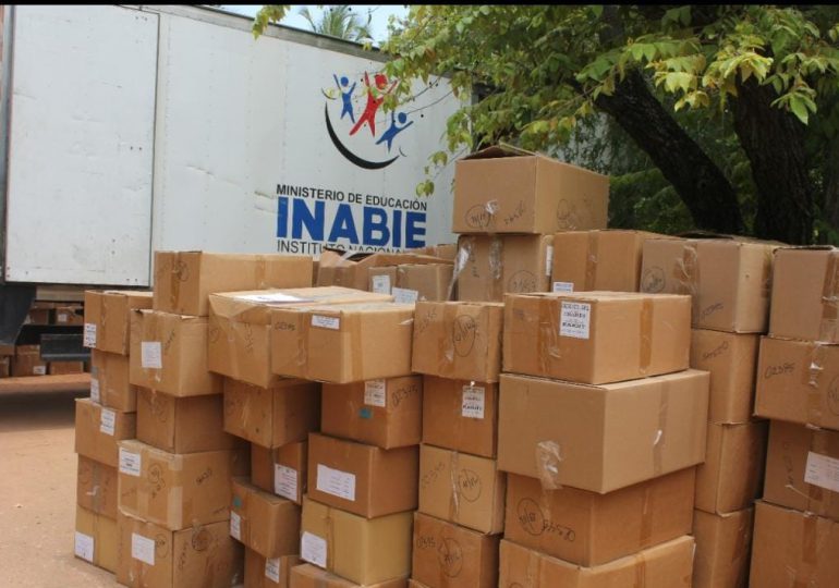 INABIE inicia mañana entrega de más de 33 mil uniformes y utilería escolar en zonas afectadas por huracán Fiona