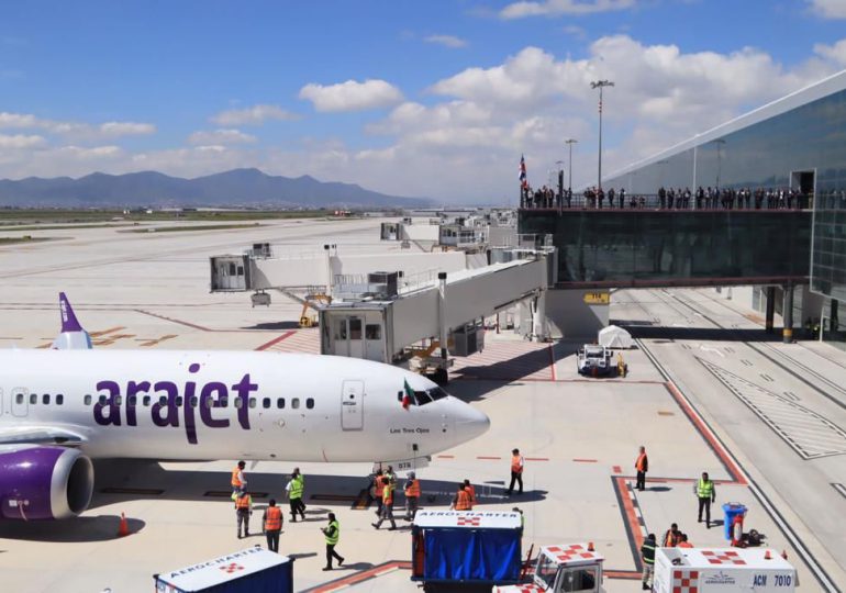 Arajet inicia ventas en Jamaica y aterriza en México