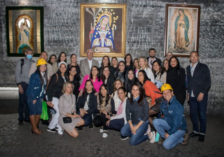 Nueva Pintura de la Virgen de la Altagracia en la Catedral de Sal de Zipaquirá