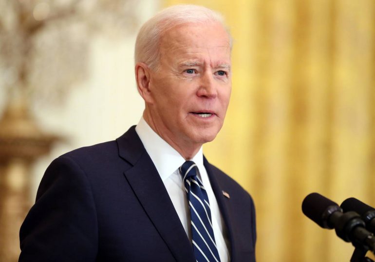 Biden aboga por ley contra "dinero oculto" en campañas electorales