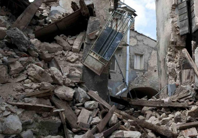 Al menos 21 muertos en sismo en el suroeste de China